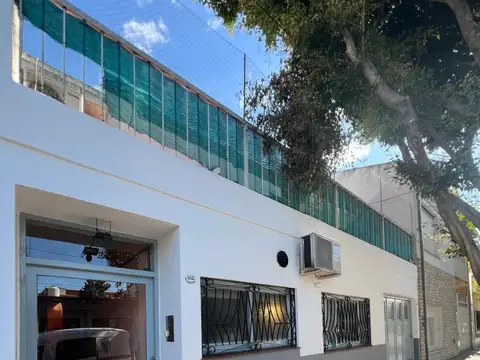 PH 3 AMB C/PATIO - EXCELENTE ESTADO