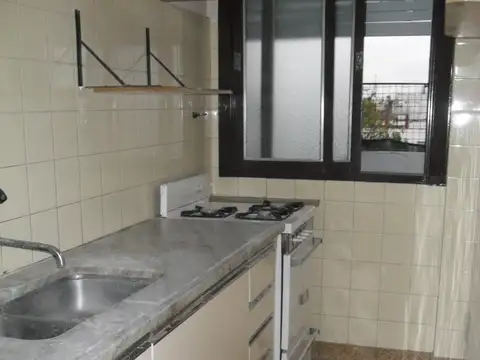 Departamento en Alquiler con 1 cocheras
