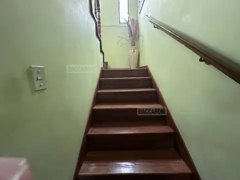 Casa en Alquiler en Lomas Del Mirador, $ 1.100.000