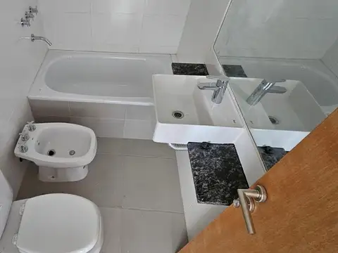 Departamento en Venta en Luis Agote, USD 45.000