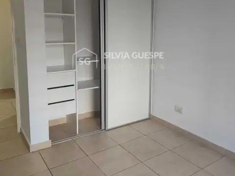 EXCELENTE PH EN ALQUILER EN EL BARRIO DE VILLA URQUIZA , EN PLANTA BAJA AL FRENTE
