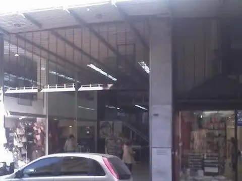 Local en Venta en Rosario - San Luis 1665
