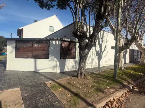 Dorrego 100