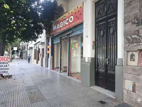 Avenida Juan Bautista Alberdi 4800