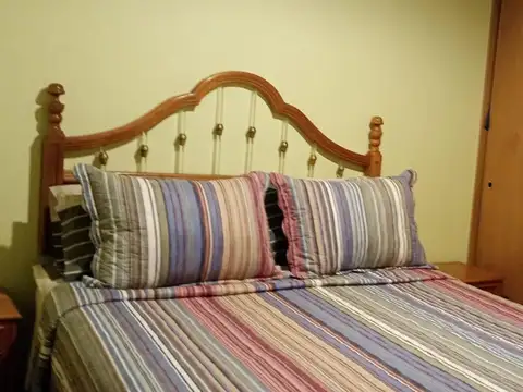 Casa 6 ambientes con 2 baños