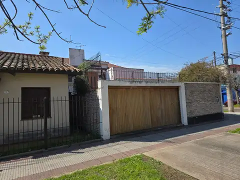 Casa en Venta en Villa Luzuriaga, USD 260.000