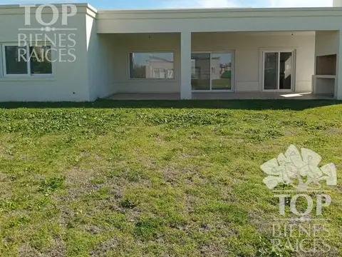 Casa  en Venta en Haras Santa Maria, Escobar, G.B.A. Zona Norte