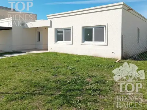 Casa en Venta en Haras Santa Maria, USD 260.000