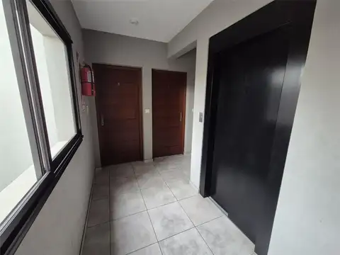 Departamento en Alquiler en Banfield, $ 520.000