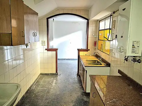 VENTA CASA  2 DORMITORIOS - Bº Constituyentes.