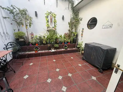 Casa en Venta 5 Ambientes en Monte Castro, CABA