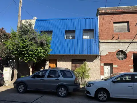 Casa en Venta 5 Ambientes en Monte Castro, CABA