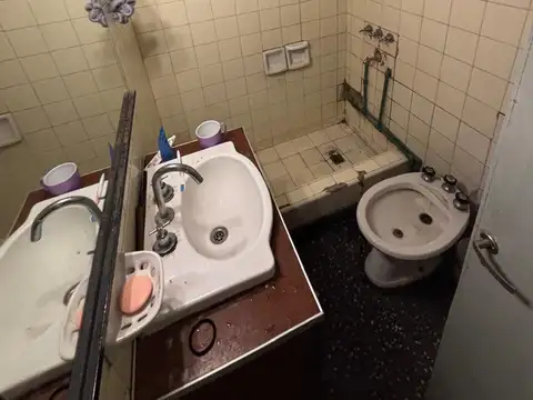 Depto Tipo Casa en Venta 50 años