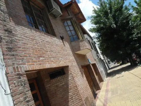 Duplex en Venta en La Plata [Cod: 7253-96]