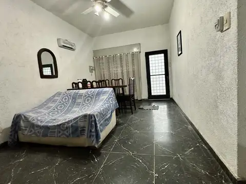 Mitre al 2500 Casa al Frente