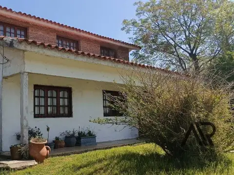 Dr. José F. Arias 6800