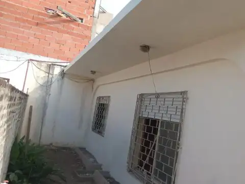 Depto Tipo Casa en Venta de 2 ambientes