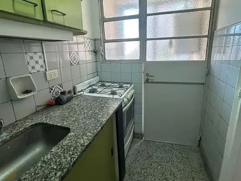 Departamento en Alquiler en Lanús Este, $ 650.000