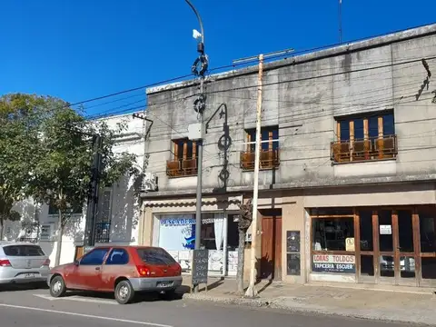IMPORTANTE PROPIEDAD EN AV. SAVIO