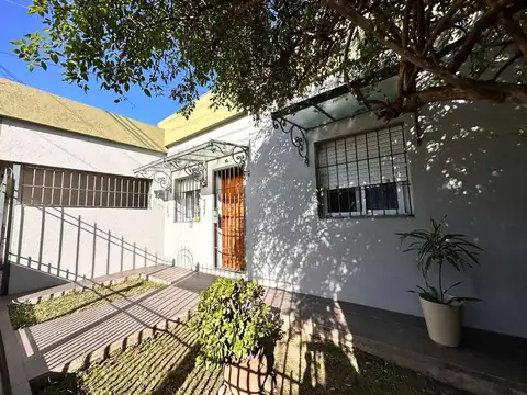 Casa en Venta en Turdera, USD 139.000