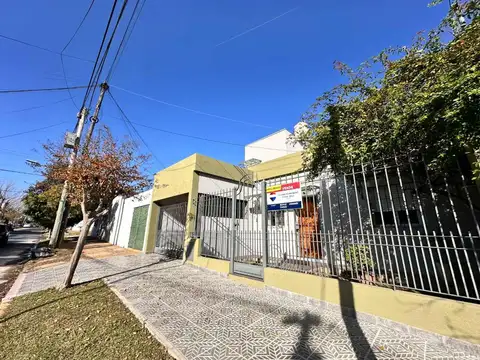 Venta casa 3 Amb  RECICLADA Apto Crédito, Turdera