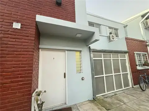 Depto Tipo Casa en Venta de 2 dormitorios