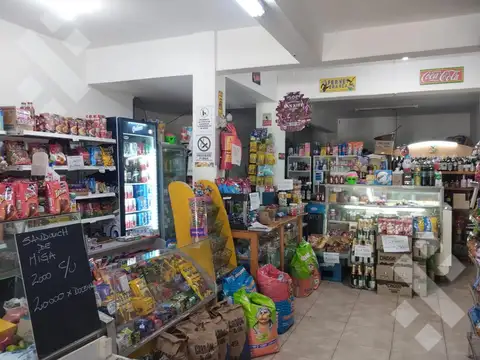 Fondo de Comercio en Venta - Oportunidad - Minimercado - Centro - San Martin de Los Andes.