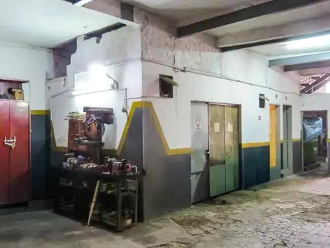 Avenida Luis Alberto de Herrera 2700