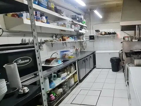 VENTA FONDO DE COMERCIO CAFE " EL JARDIN "