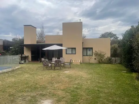 Casa en Alquiler de 2 dormitorios