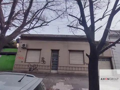 41 e/ 13 y 14 -Casa 2 dormitorios c/ cochera en La Plata