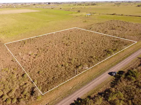 1,4 has Chacra en venta con buena ubicación en Villa Elisa ER