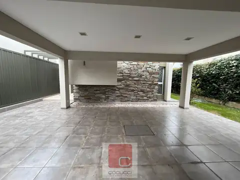Casa en Venta en Maipú, USD 380.000