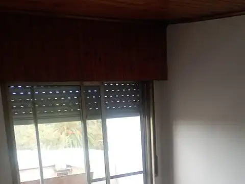 Departamento en alquiler de 2 dormitorios en Escobar Centro