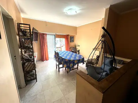 Depto Tipo Casa en Venta de 3 ambientes