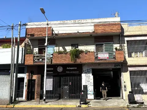 Avenida  Manuel Belgrano al 3300