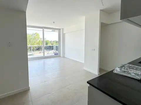 TRES AMBIENTES C/COCHERA - VENTA -A ESTRENAR