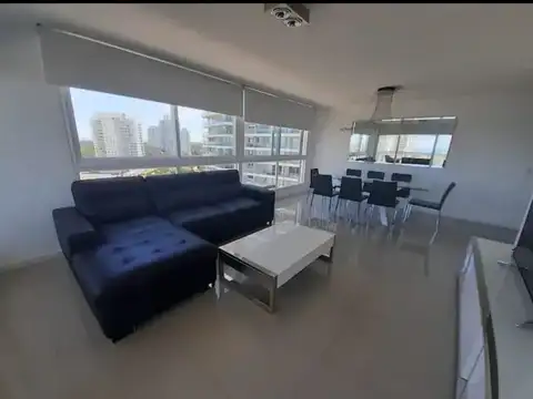Departamento en Alquiler Temporal en Playa Brava, USD 8.950