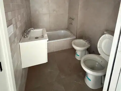 Departamento en Venta en Villa Luzuriaga, USD 56.000