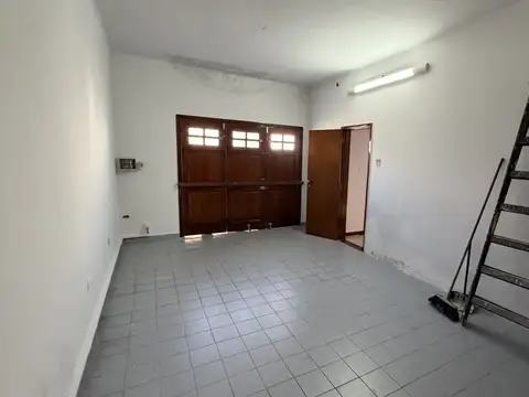 Casa en Alquiler en Quilmes, USD 1.500