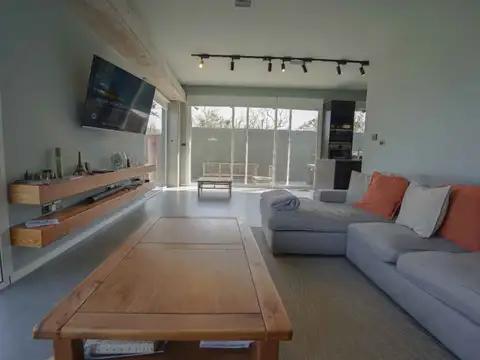 Casa en Venta en Pando, USD 430.000