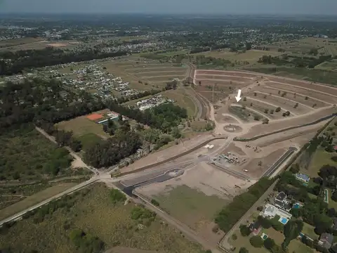 Terreno en Venta en Prados del Oeste, USD 69.500