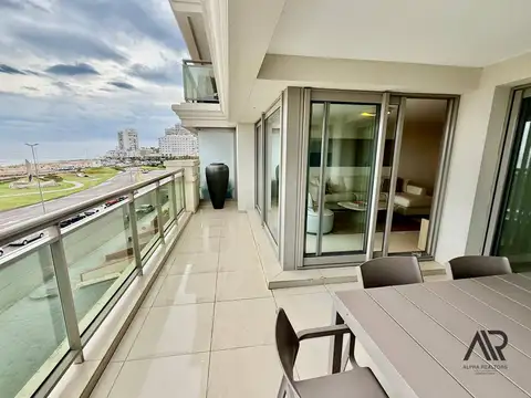 Departamento en Alquiler de 6 ambientes