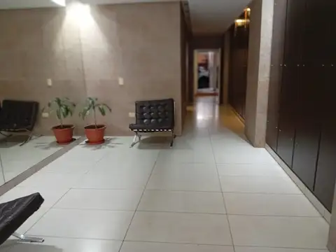 Quesada 2600, Piso 1