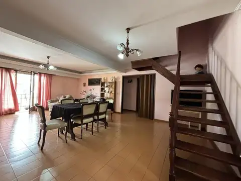 Depto Tipo Casa en Venta en Constitucion, USD 280.000