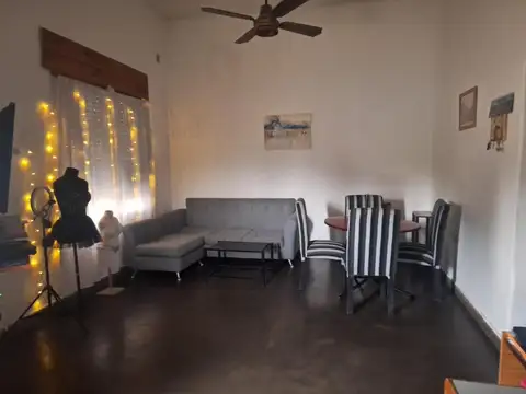 Casa en venta - 3 Dormitorios 1 Baño - 90Mts2 - La Matanza