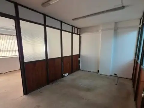 Oficina en Alquiler en Centro, $ 750.000