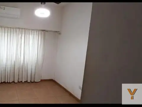 PH en Venta - 2 Dormitorios 1 Baño - 77mts - Parque Chacabuco