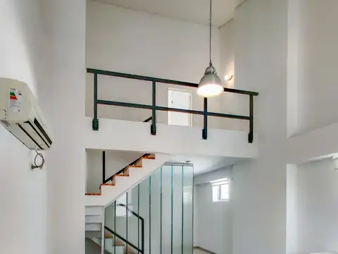 OFICINA DE 80m2 + COCHERA EN VENTA EN PUERTO NORTE