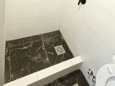 Depto Tipo Casa 2 ambientes con 1 baño